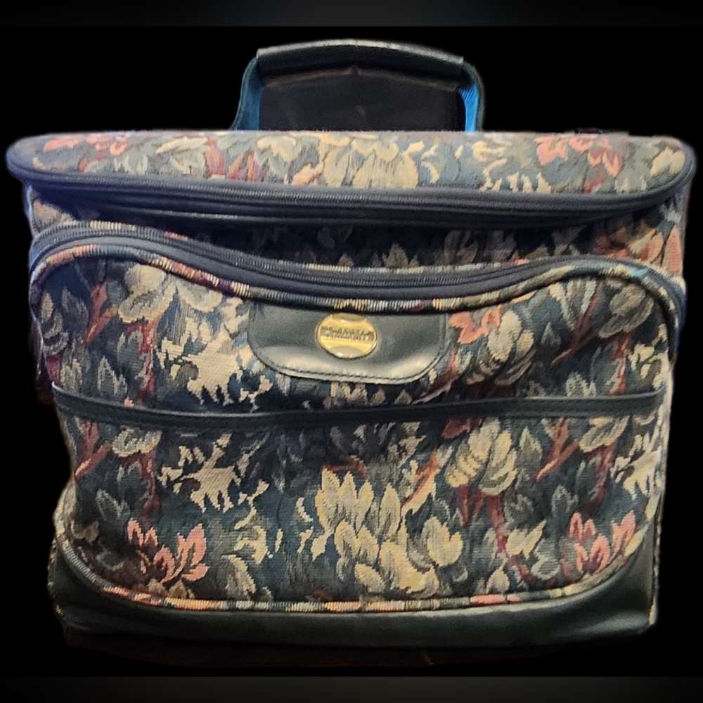 American Tourister Vintage Green Floral Tapestry Carpet Bag Train Case Weekend
